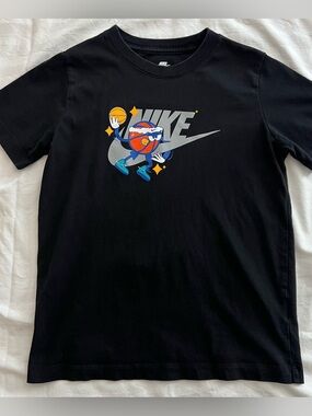 Boys Nike T-shirt, size medium, 100% cotton
